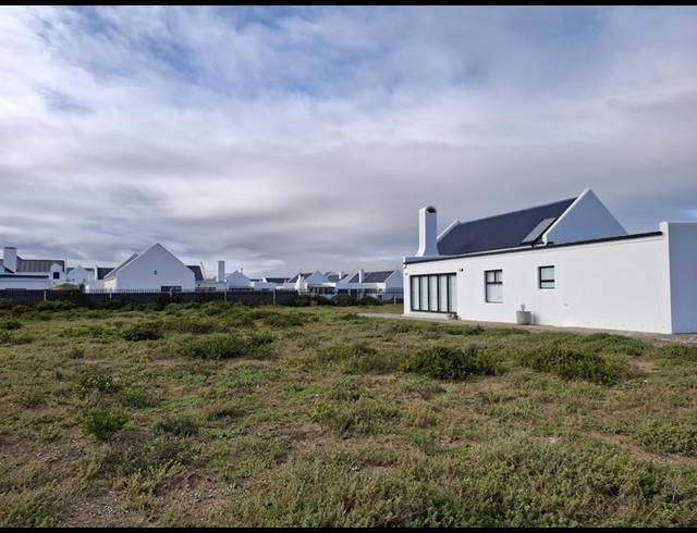 LAND FOR SALE IN BRITANNIA BAY